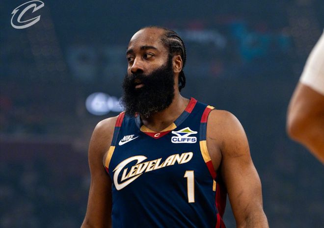 哈登季后赛助攻数超越隆多升至历史第七位