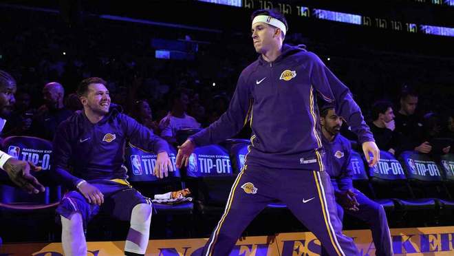 湖人残阵迎战火箭 东契奇伤停里夫斯有望复出