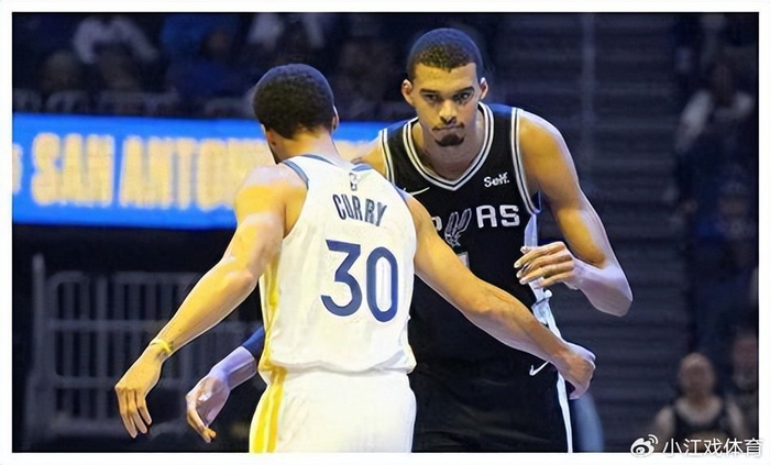 阿德巴约83分创历史引争议 雄鹿嘲讽快船逆袭